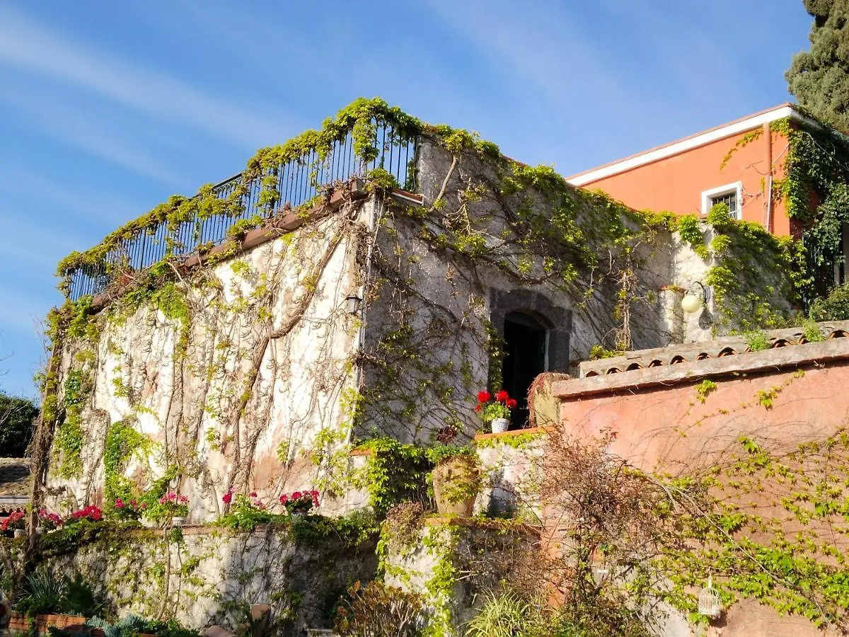 Il Giardino dei Lucchesi - Country Houses Villa Aci Catena Italia