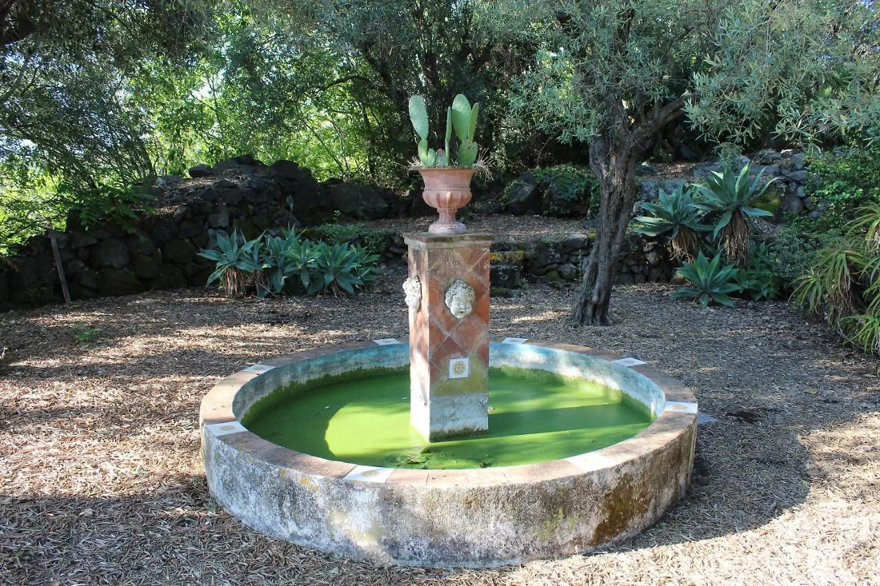 Il Giardino Dei Lucchesi - Country Houses Villa Aci Catena